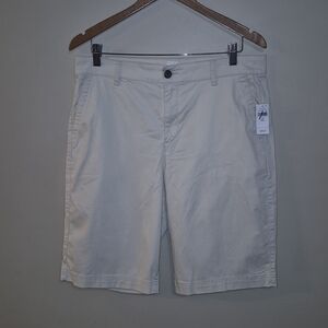 GAP Women's Cream Knee-Length Shorts